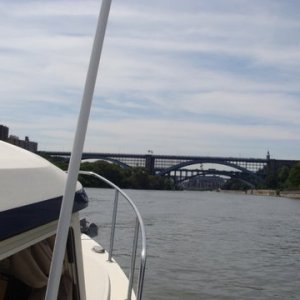 DSC02526 Lots of bridges to look at on the Harlem River