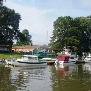 Boats leaving from the Baum's dock 2