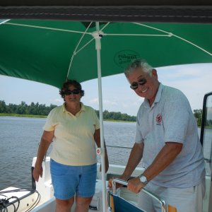 SKIMMER's crew enjoying lunch while rafted on Morris Creek