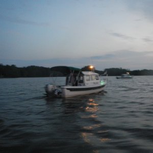 The fleet departing River's Rest Marina at 0530 (yes, the photo quality is not so great)