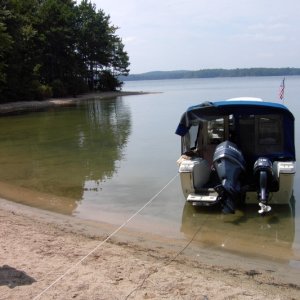 Anchor buddy pulled toward shore.