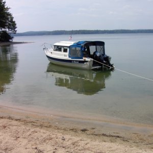 Anchor buddy stern line released.