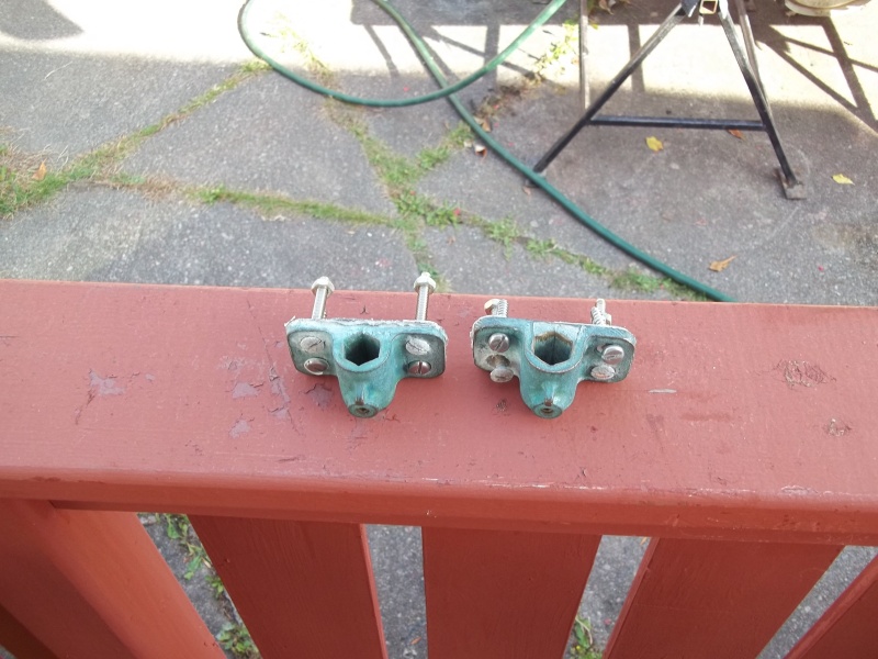 08/10/2011..removed these  fittings from the inside gunnels..guess they are fitting from a previous CrabPot puller