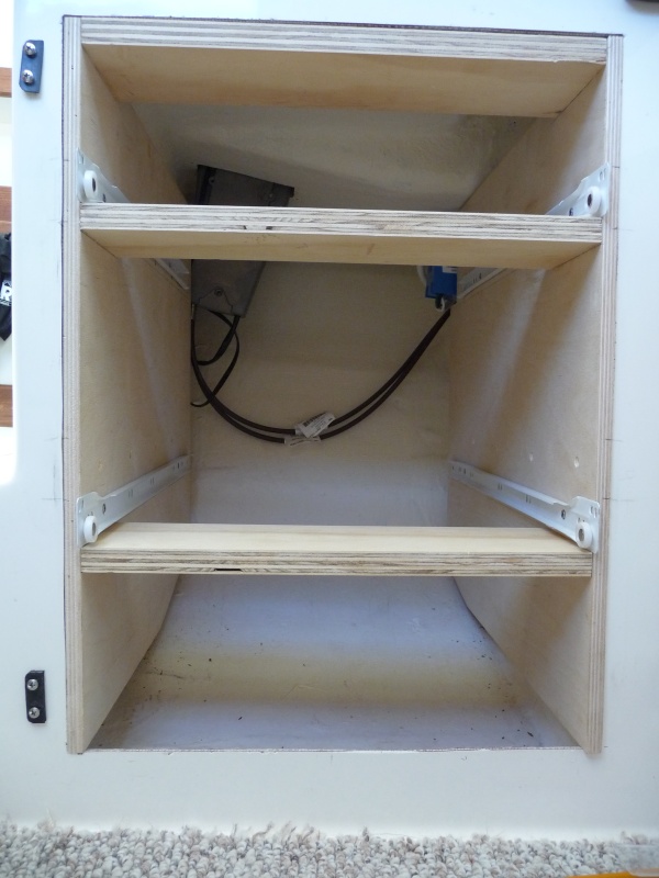 10. Drawer Box Under Wallas Stove