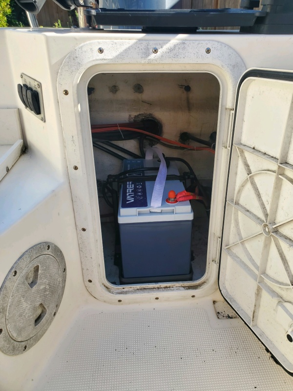 100 AH lithium Iron Phosphate battery installed. Between removing the addition start battery (46 lbs) and replacing the lead house (48 lbs) with a lithium (25 lbs) that\'s about a 70 lb weight savings.