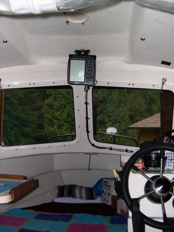 16' "Sea Shift" Interior