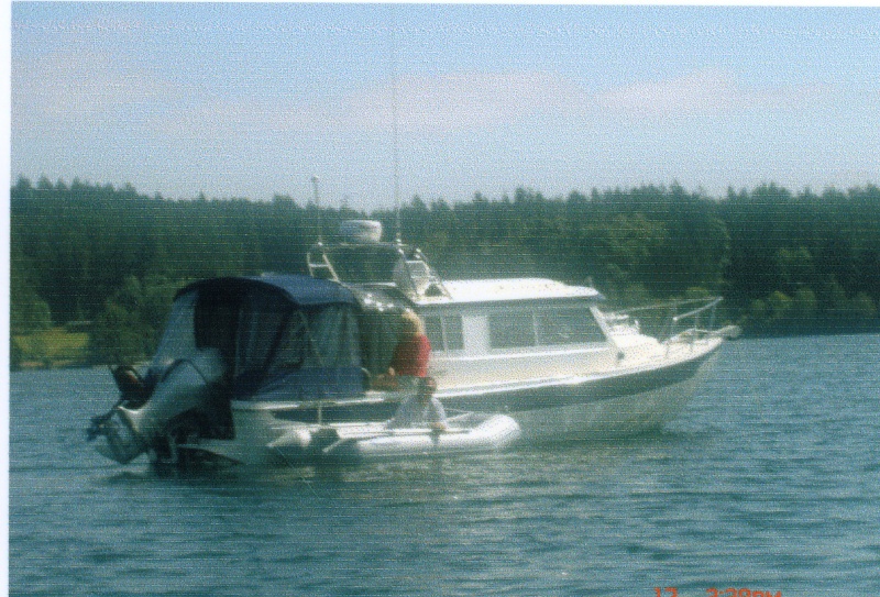 17 Aug 2006 Blind Bay  
   Jim and Joan  
     WILDBLUE