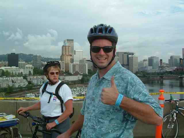 20030810 - 04 Portland Bridge Pedal - John & Mom