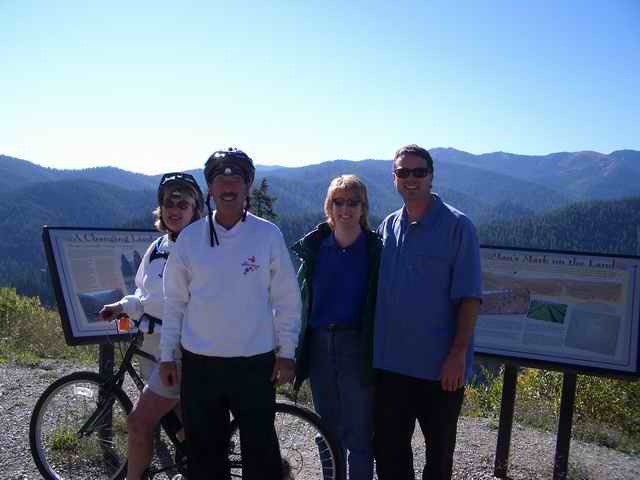 20040926 - 07 Hiawatha Bike Trip Wallace ID