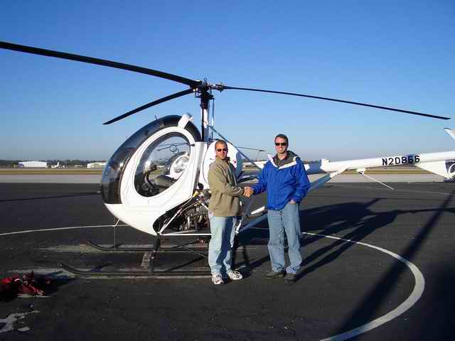 20041211 - 09 Visiting Brother in FL Helicopter School