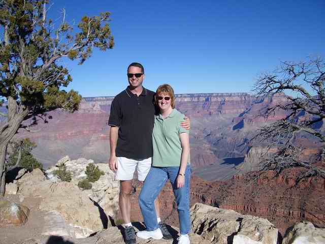 20041225 - 01 Christmas w Family in AZ - Grand Canyon