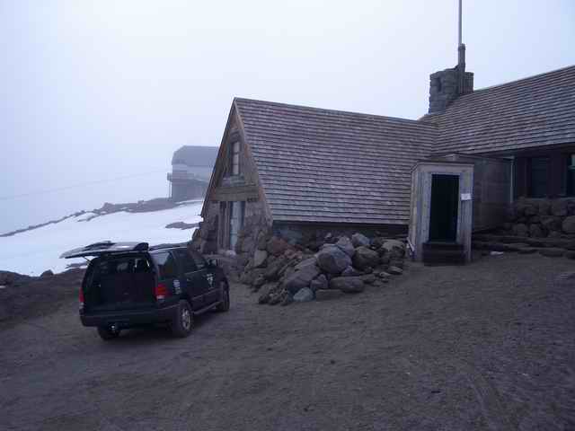 20050610 - 01 Snowcat ride to lodge above Timberline Mt Hood