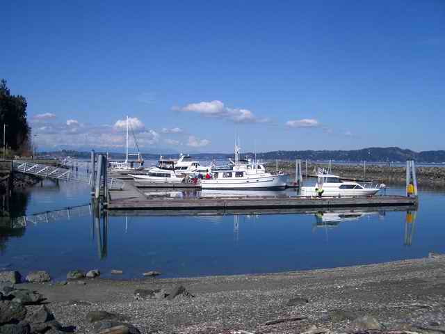 20060311 - 28 Poulsbo C-Dory Gathering - Blake Island Docks