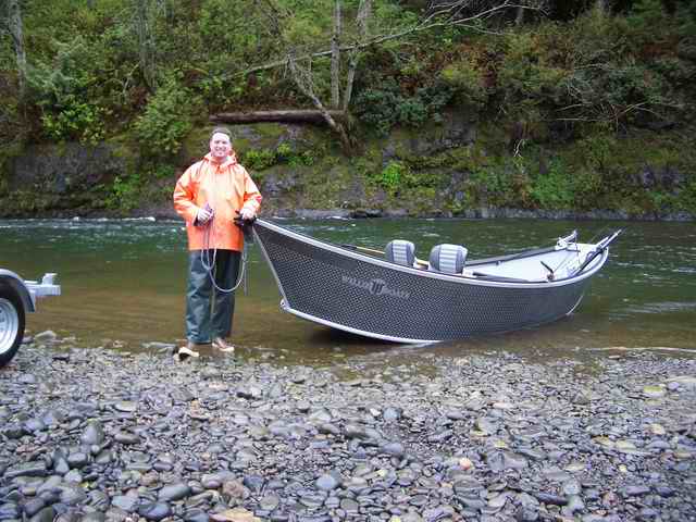 20060408 - 02 Fishing on Wilson w Friend