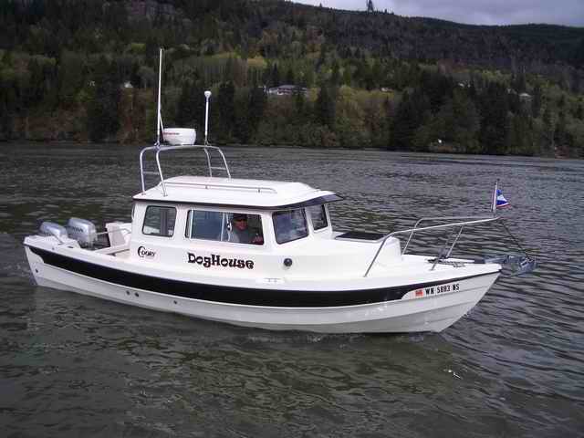 20060413 - 14 Cathlamet C-Dory Gathering - Cruising with Company on the Columbia