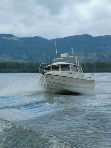20060413 - 18 Cathlamet C-Dory Gathering - Photo compliments of Dog House
