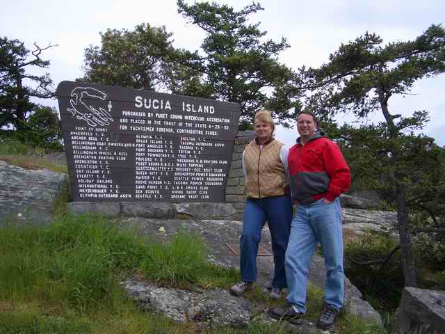 20060506 - 15 Lopez C-Dory Gathering - Mom & John