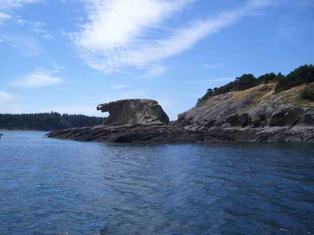 20060722 - 25 San Juans w Brother & Sister in law - Cool rock on Sucia