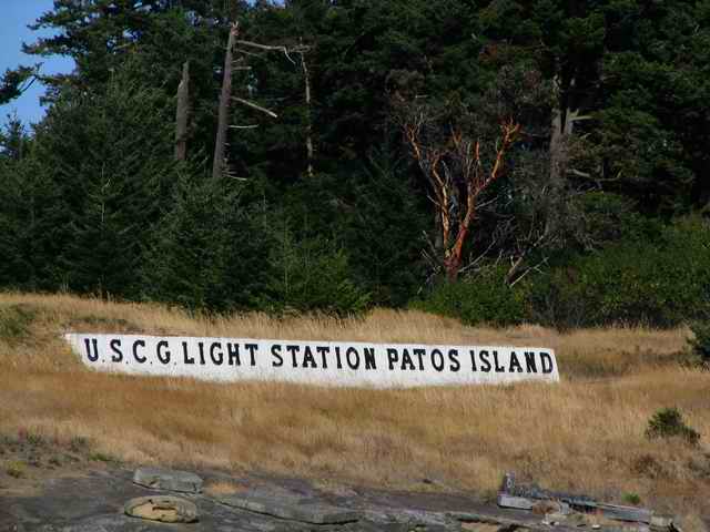 20060729 - 08 San Juans w Amy\'s Parents & Sister - Nice small island