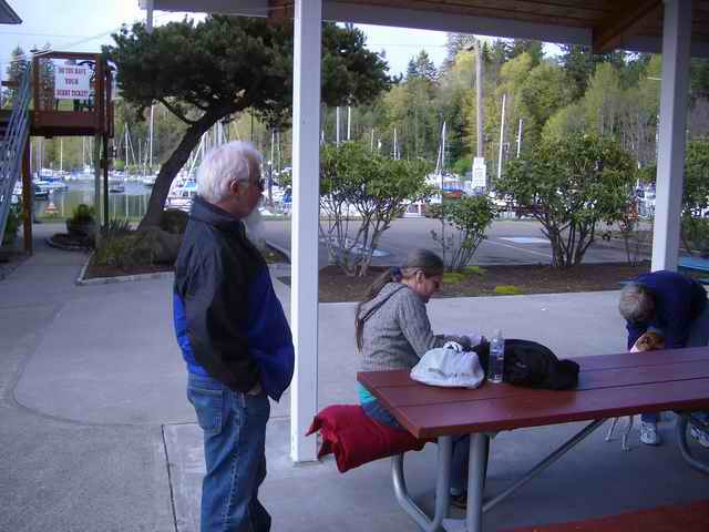 20070414  - 13 Cathlamet C-Dory Gathering
