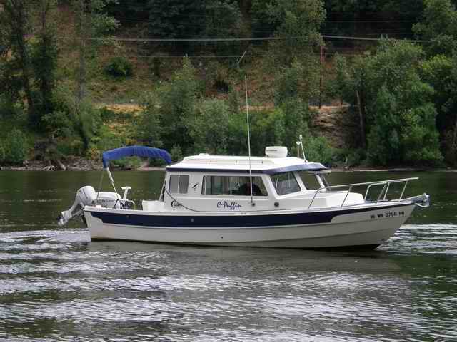 20070715 - 03 Boating with Friends on Willamette River
