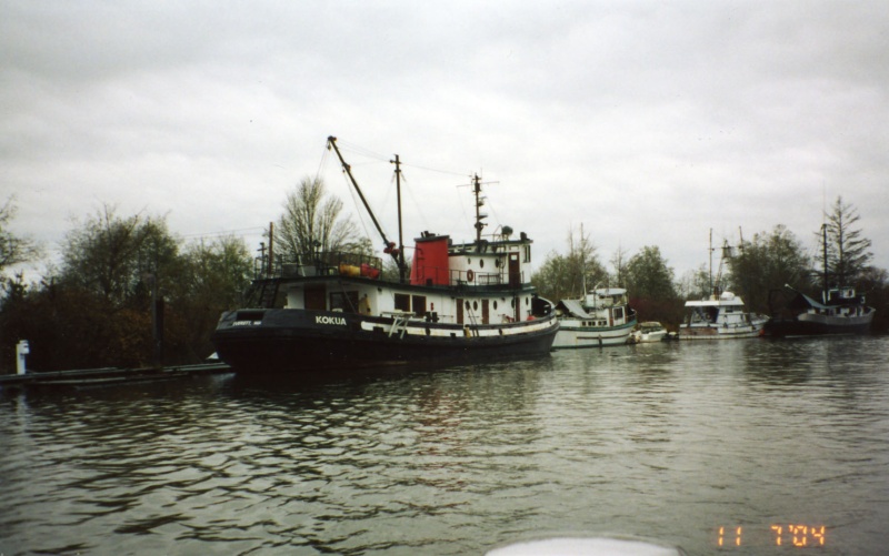6 Nov 2004 
 Ebey Slough, Everett  
Stern end of the Kokua.