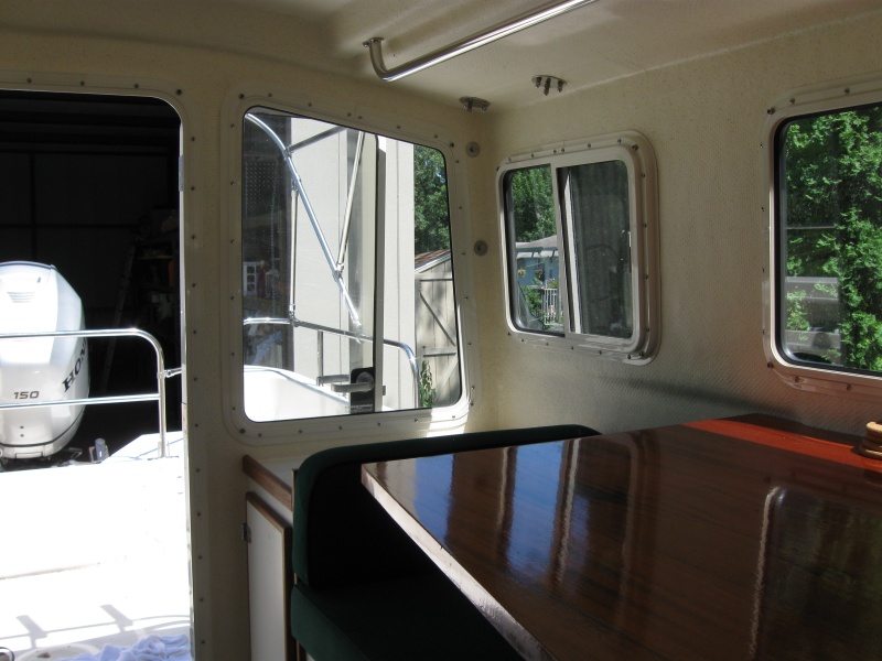 Aft/port without toaster oven.