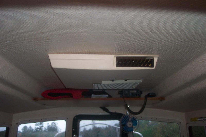 air conditioner (inside headroom)