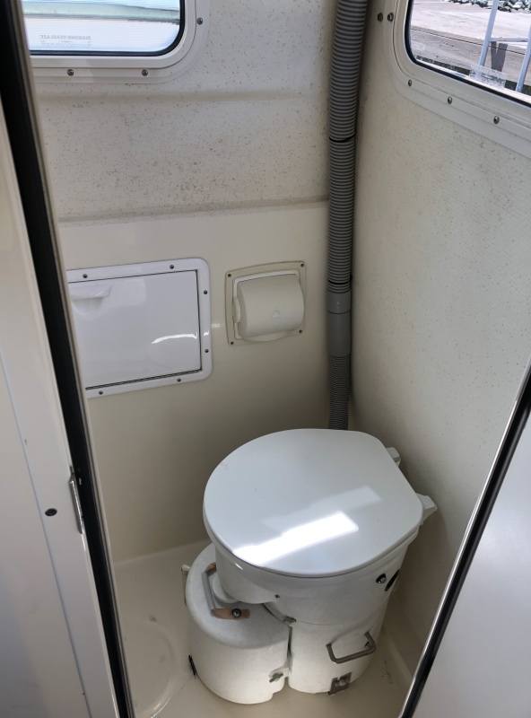 Air Head has upgraded disconnect hose near base and new inline bug vent screens