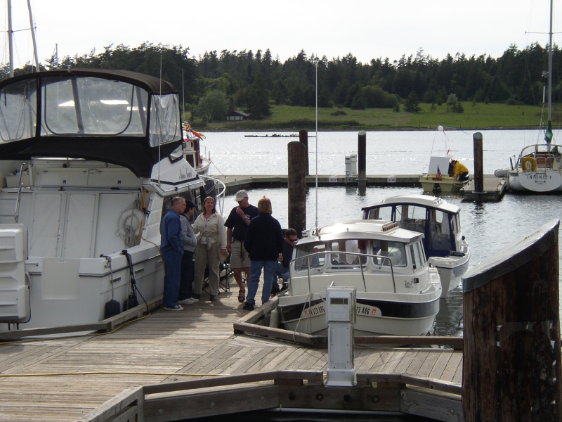 (Anita Marie) Joe & Ruth (R-Matey), Caryn (C-Dancer), Scott (C-Puffin) & Amy & John (maybe Crazy-C).