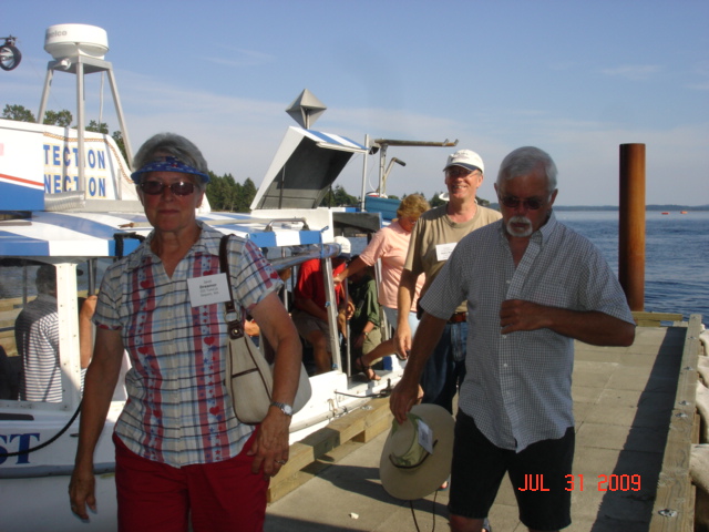 Arriving at the pub
Janet 'DREAMER'
Terry 'ROCK C'
George 'MADI'S BUNK'