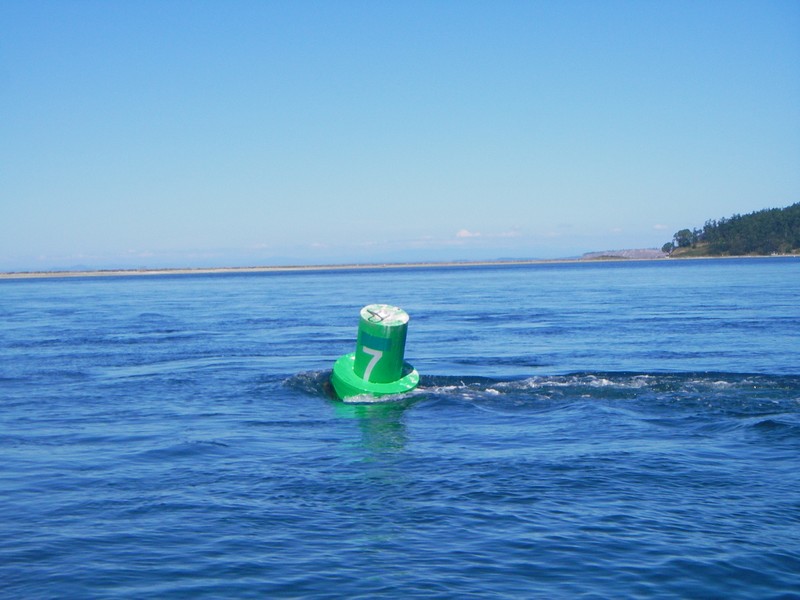 Bouy 7 Sequim Bay, on a flood tide.  Speed over ground inbound = 7 knots, after a 180 turn, without touching the throttle 2 knots, for a 5 knot tidal flow.