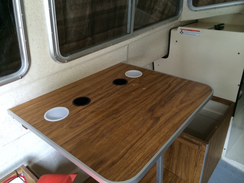 cup holders flush mount into table