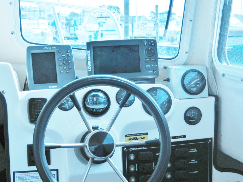 Gauge on far right is my Flowscan fuel flow meter.