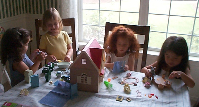 Haley turns 5
That's her with the orange hair :-)