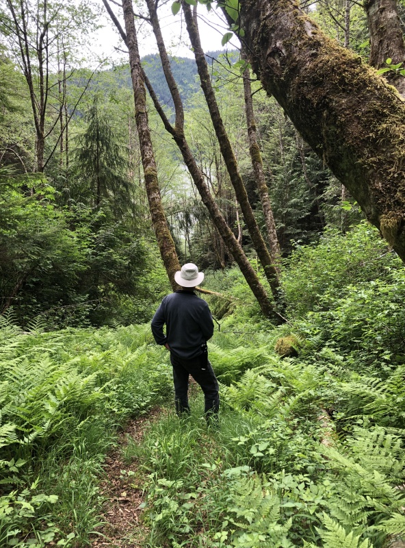 Hiking at Turnbull Cove