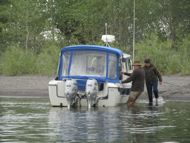 Jay and Jolee boarding the Hunky Dory