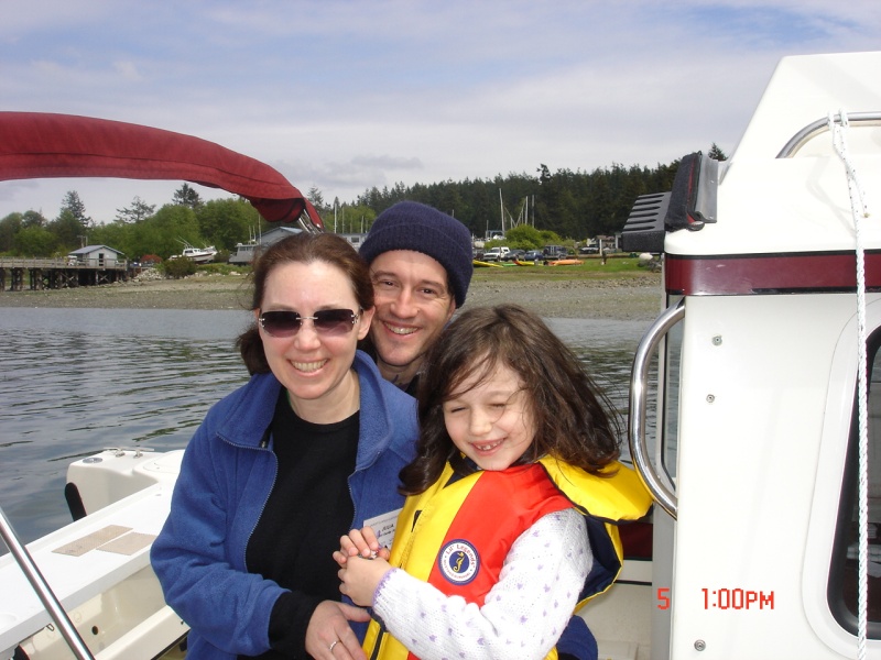 Julia, Tim & oldest 
daughter (of TWO LUCKY
FISH soon to be renamed)