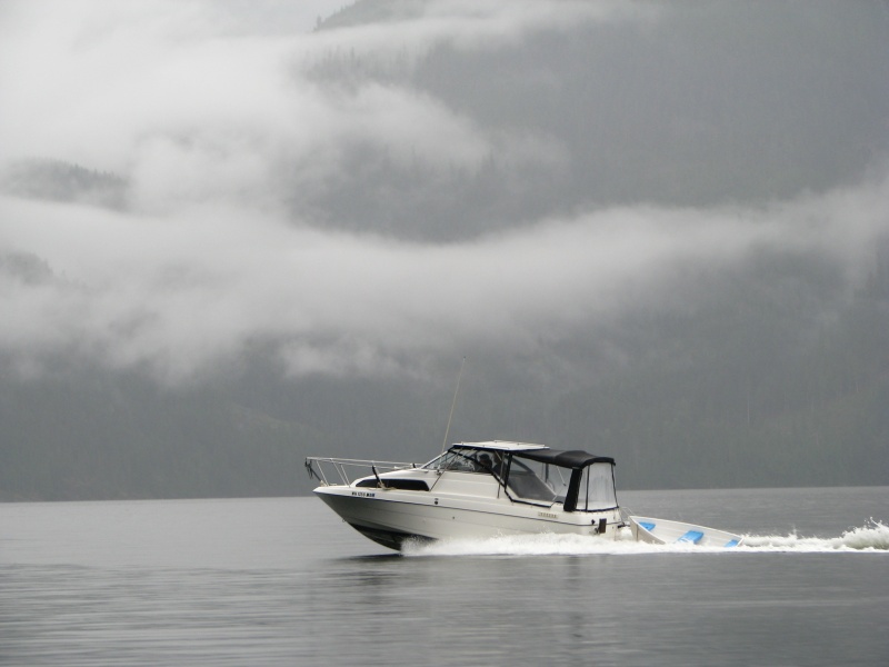 Julie Anne, a 22 Bayliner with as many mods inside as many C-Dorys.