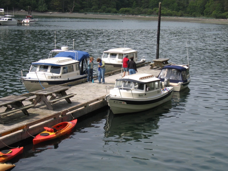 (Knotty-C) C-Pod at Reid Hbr, Stuart Is.