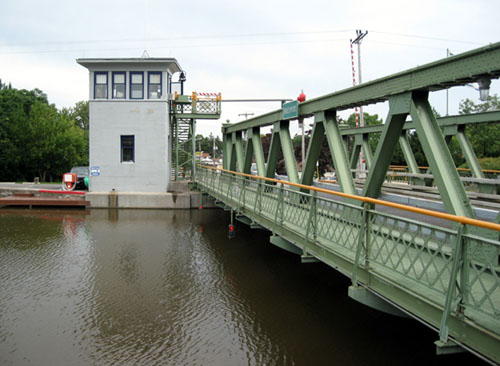 Lift bridge in Brockport