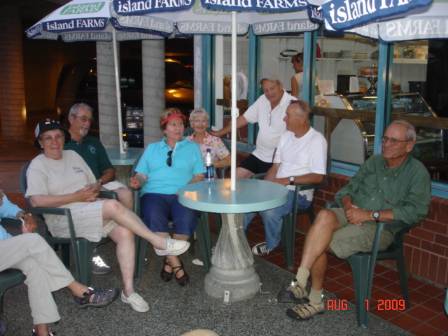 Nanaimo CBGT
Sitting 'round' the round table, Ruth, Barry, Betsy, Lynn, Bob, Joe & Bill