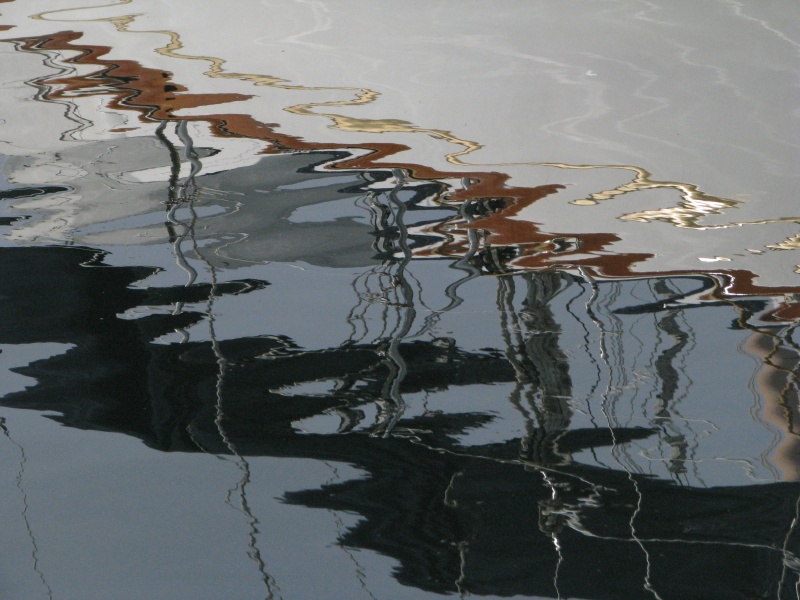 Nice wavy lines,  ahh, what I look at everyday.