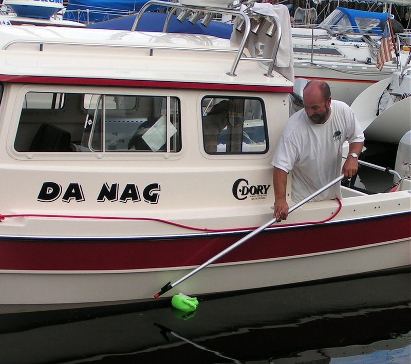 (Pat Anderson) Da Nerd Fishes Out Doggie Toy - Koko Doesn't Like The Dixie Chicks!