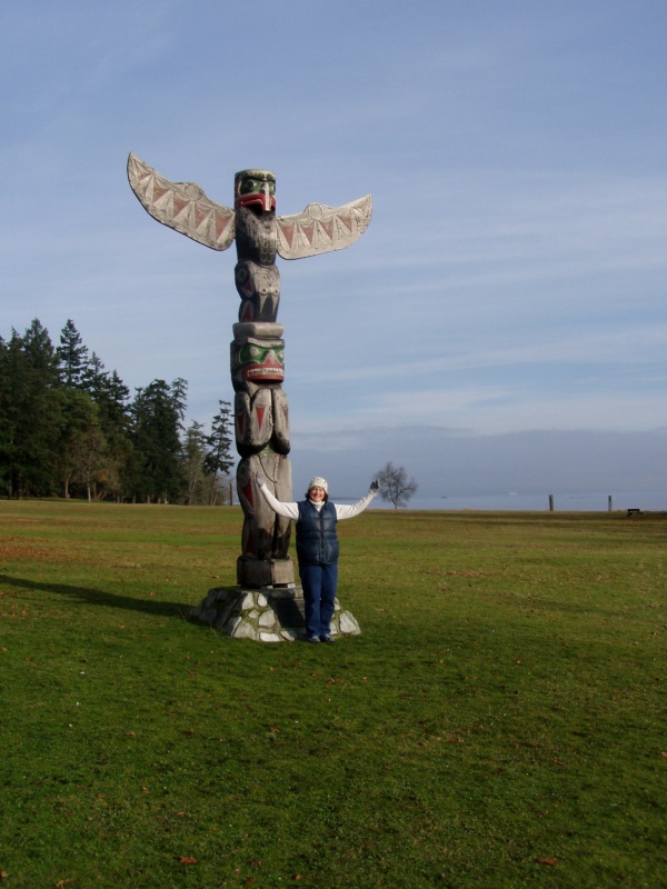 Patti and the Totem on Newcastle island