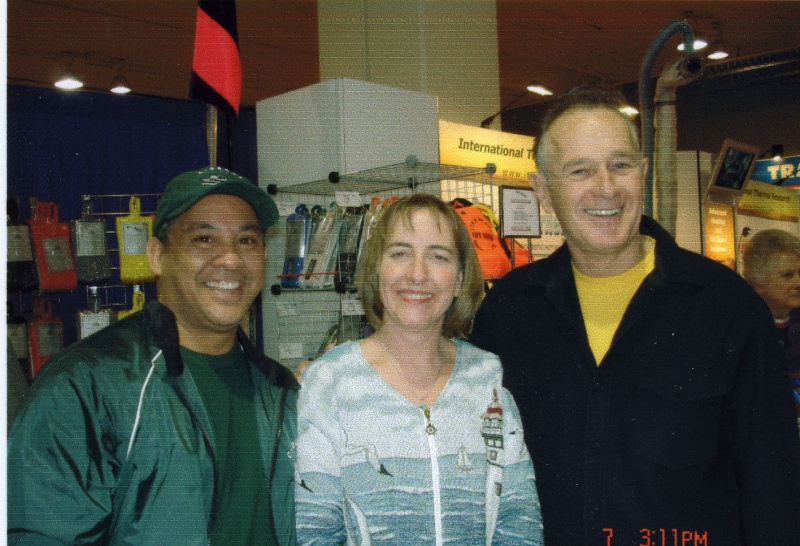 SBS Jan 2006: Peter & Caryn (C-Dancer) with Joe (R-Matey).