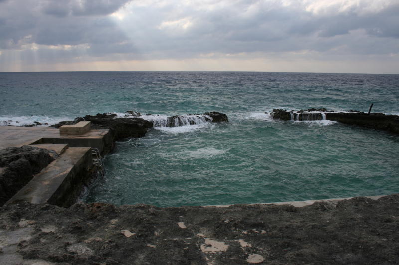 sea pool in rough water