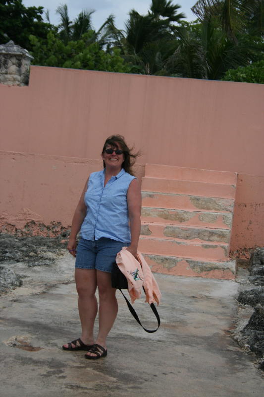 susan in wind storm ... shore diving shut down