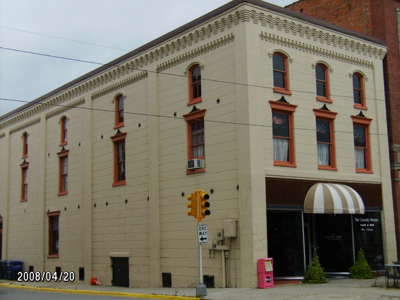Washington, NC
Neat old building
