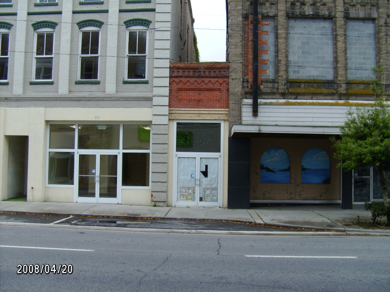 Washington NC
Tight fit for a small business..